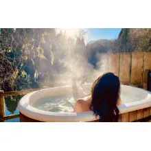 Garden hot tubs - wood-fired hot barrels with a 30kW furnace